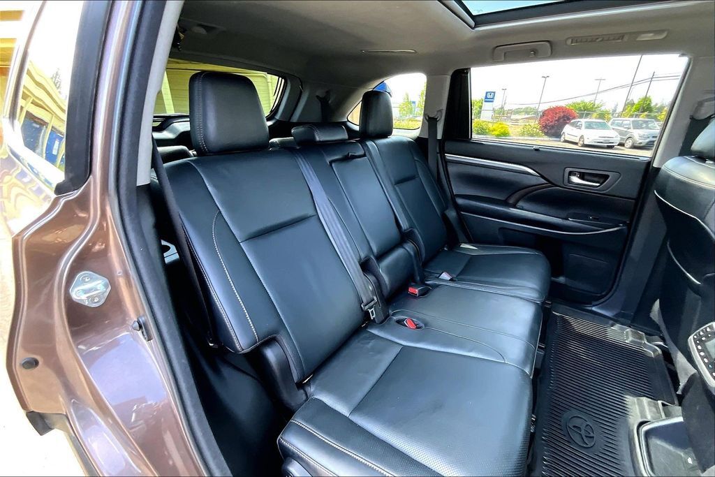 2018 Toyota Highlander Limited Platinum OR