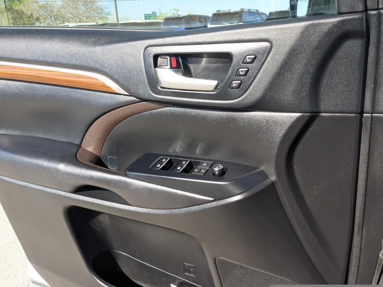 2018 Toyota Highlander Limited Platinum San Antonio TX