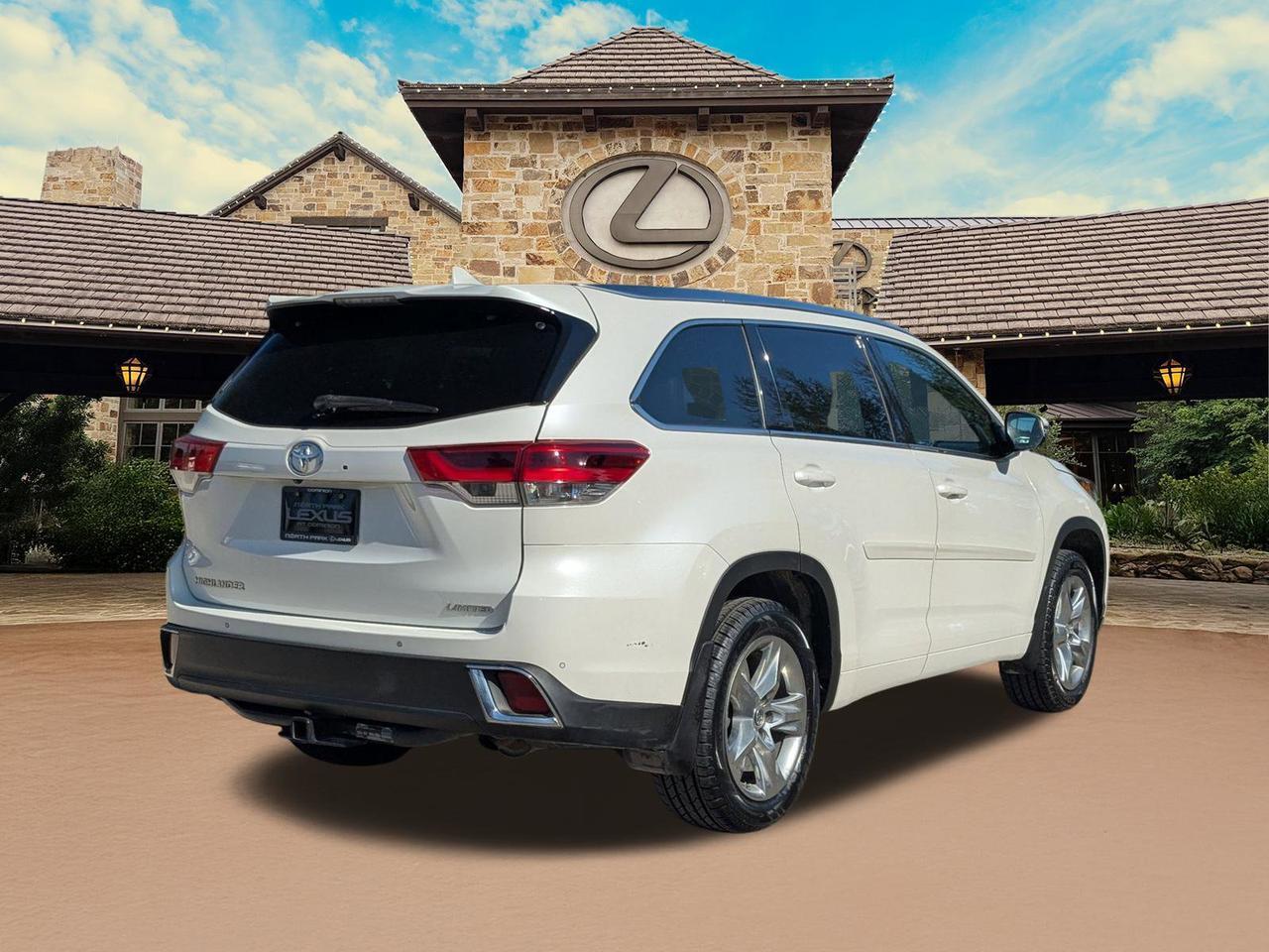 2018 Toyota Highlander Limited Platinum
