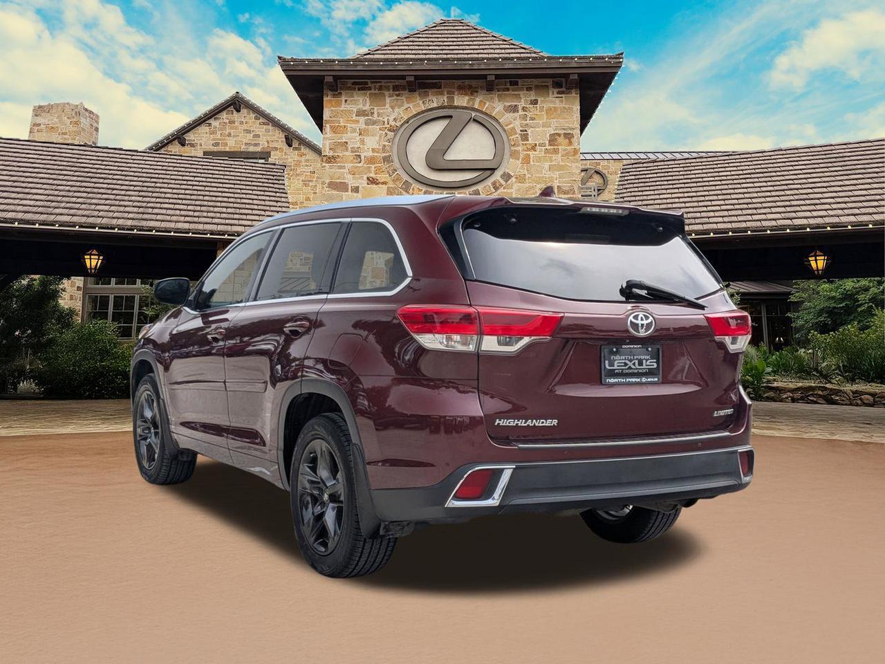 2018 Toyota Highlander Limited Platinum