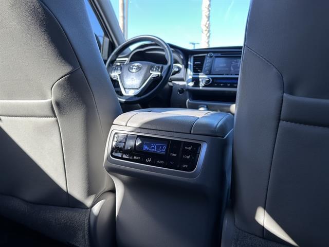 2018 Toyota Highlander Limited Platinum Tucson AZ
