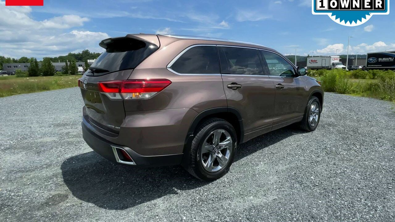 2018 Toyota Highlander Limited Platinum White River Junction VT