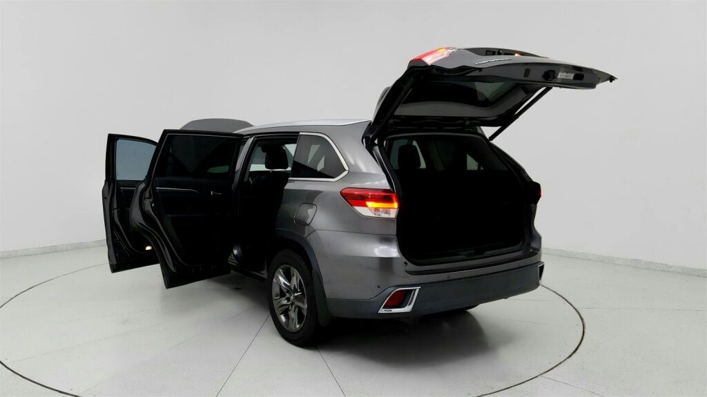 2018 Toyota Highlander Limited Platinum Laurel MD