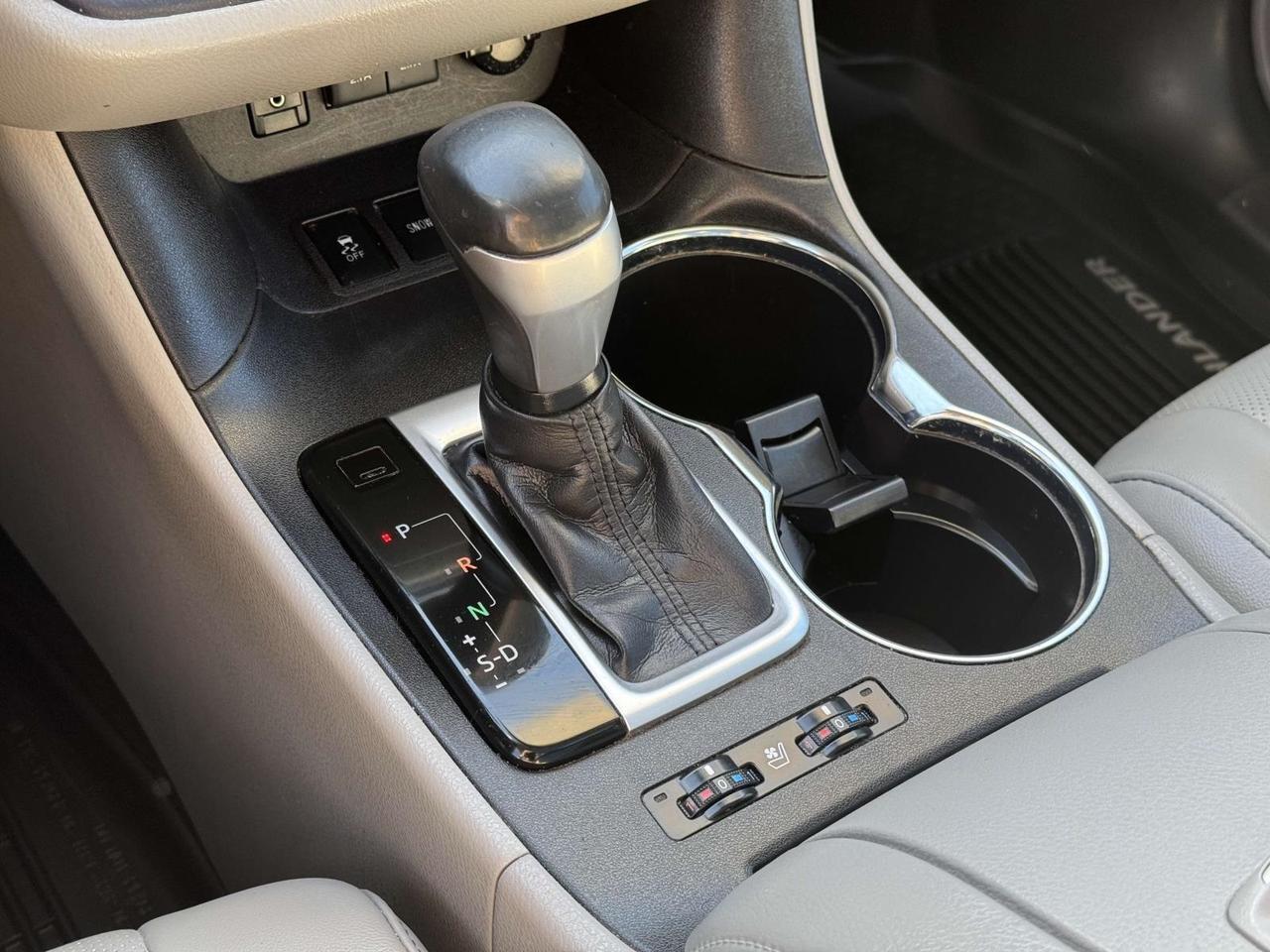 2018 Toyota Highlander Limited Platinum Fredericksburg VA