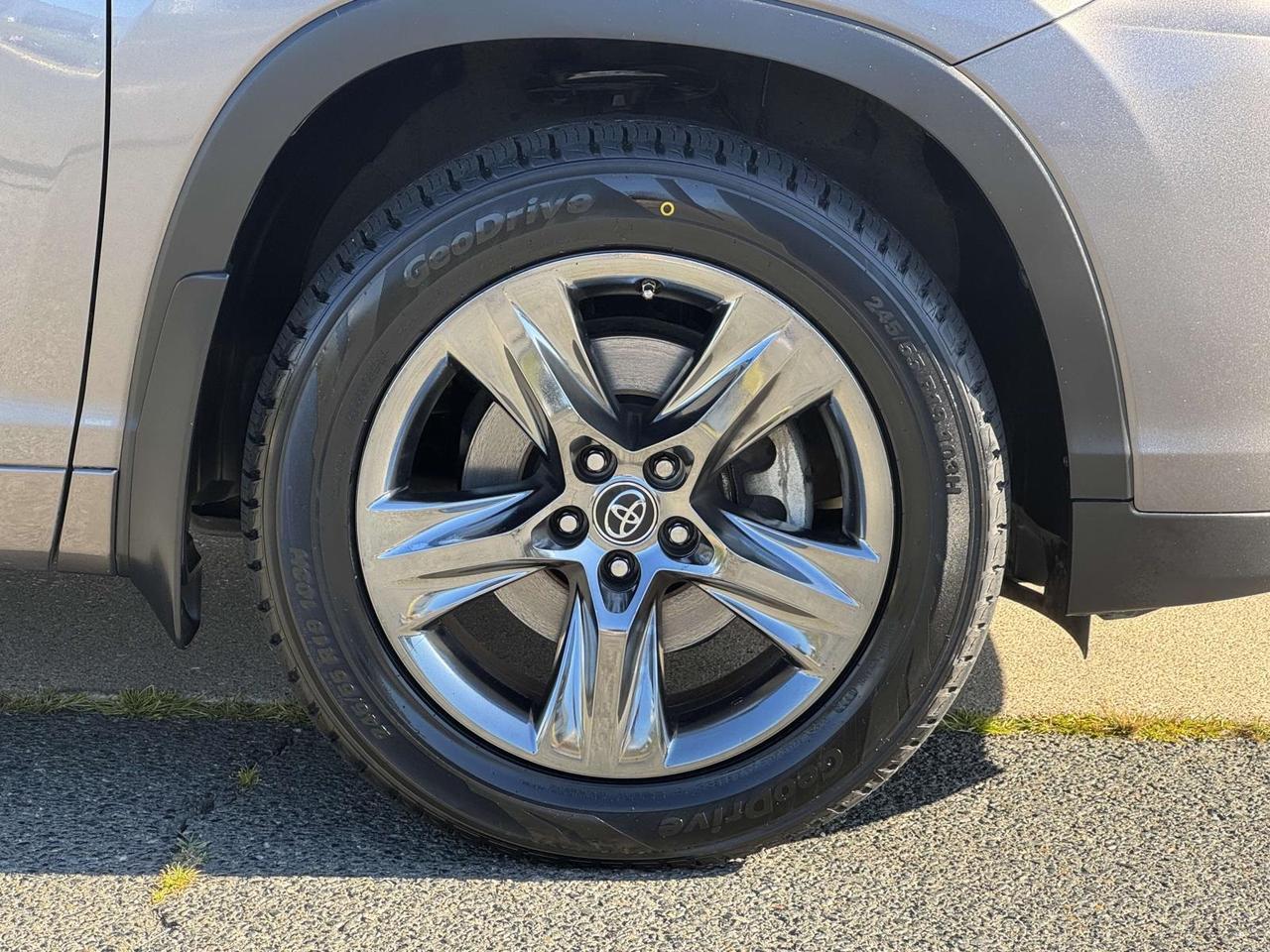 2018 Toyota Highlander Limited Platinum Fredericksburg VA