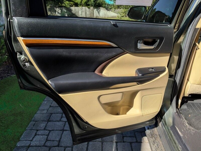 2018 Toyota Highlander Limited Wilmington NC