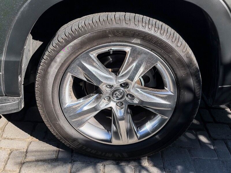 2018 Toyota Highlander Limited Wilmington NC