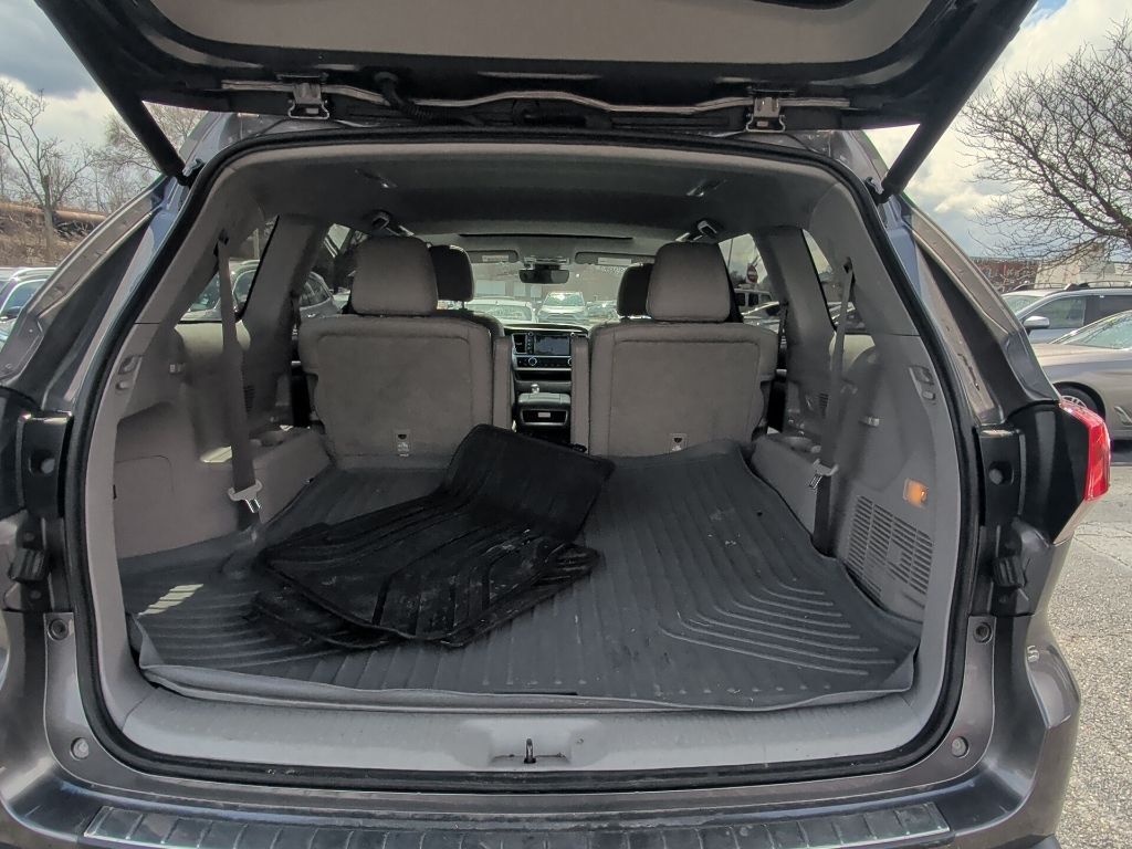2018 Toyota Highlander Limited Worcester MA