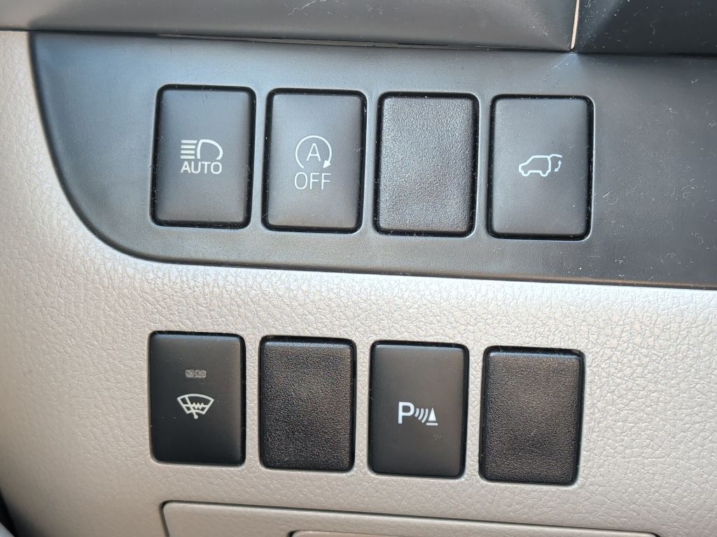 2018 Toyota Highlander Limited Worcester MA