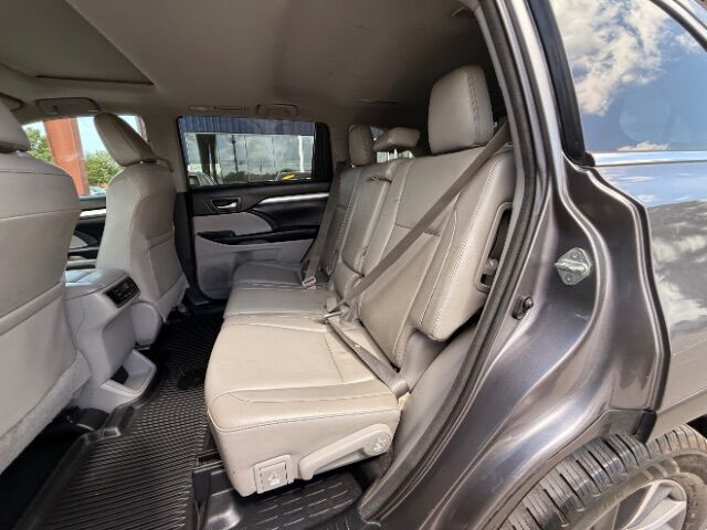 2018 Toyota Highlander SE | XLE New Braunfels TX