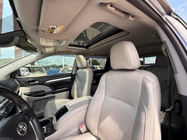 2018 Toyota Highlander SE | XLE New Braunfels TX