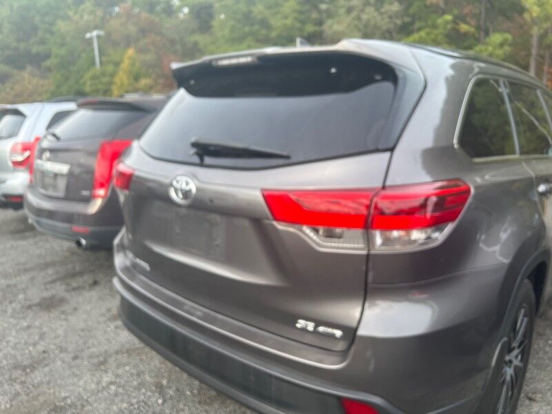 2018 Toyota Highlander SE AWD Arlington VA