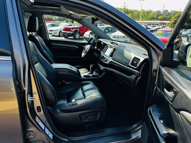 2018 Toyota Highlander SE Conover NC