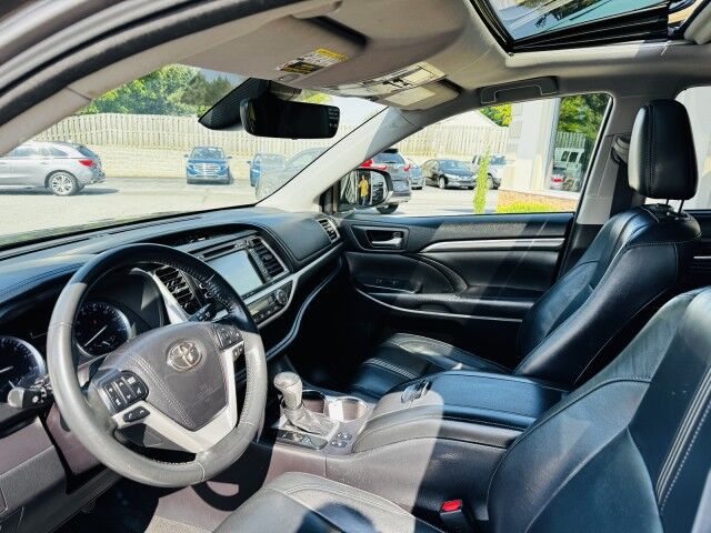 2018 Toyota Highlander SE Conover NC