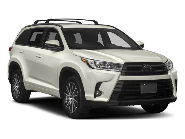 2018 Toyota Highlander SE Appleton WI