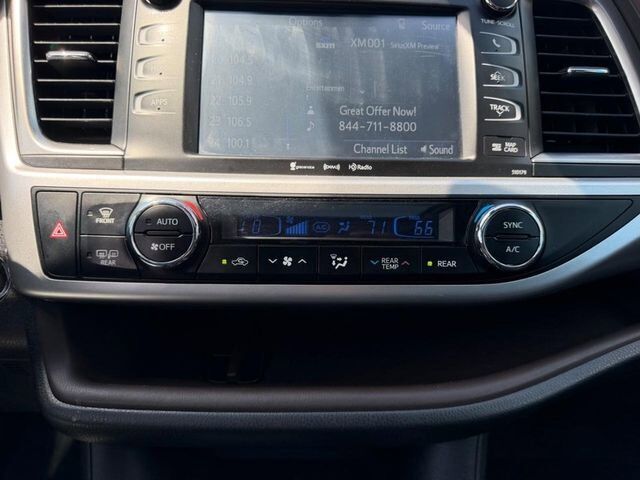 2018 Toyota Highlander SE Farmington MO