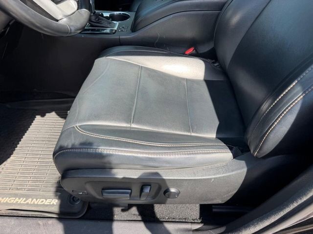 2018 Toyota Highlander SE Farmington MO
