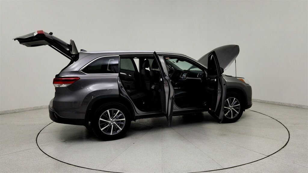 2018 Toyota Highlander SE Laurel MD