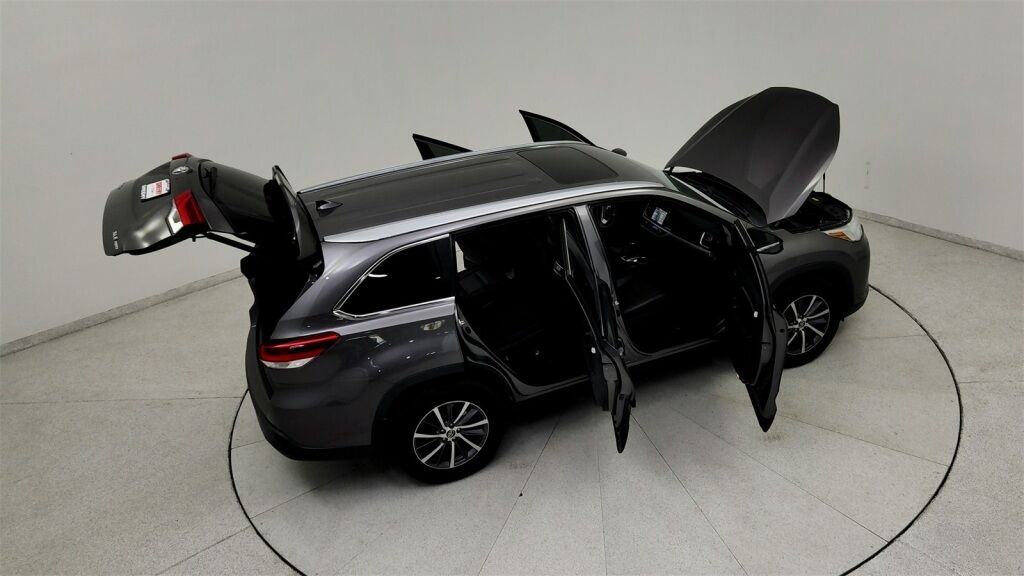 2018 Toyota Highlander SE Laurel MD