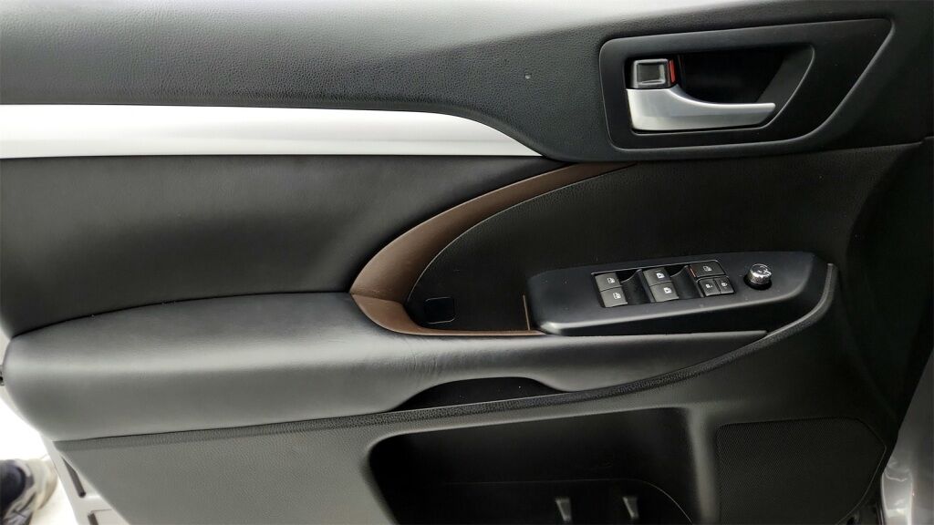 2018 Toyota Highlander SE Laurel MD