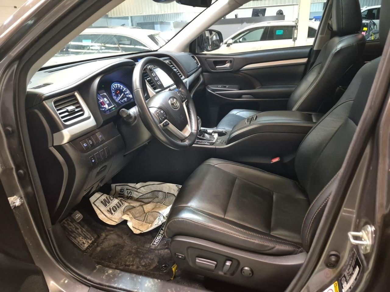 2018 Toyota Highlander XLE 8PASS SUNROOF CARPLAY B.CAM CDPLAYER NOACCIDENT Toronto ON