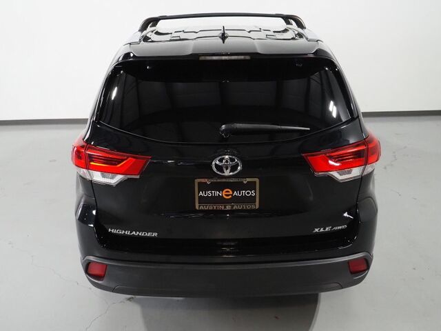 2018 Toyota Highlander XLE AWD *NAVIGATION, ADAPTIVE CRUISE, SAFETY ALERTS, BACKUP-CAMERA, COLOR TOUCHSCREEN, MOONROOF, LEATHER, HEATED SEATS, 2ND ROW CAPTAIN'S, POWER LIFTGATE, KEYLESS ENTRY, BLUETOOTH PHONE & AUDIO Round Rock TX