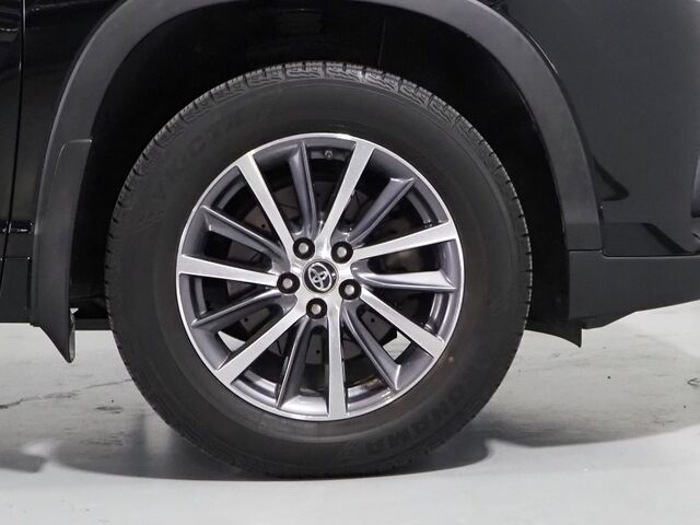 2018 Toyota Highlander XLE AWD *NAVIGATION, ADAPTIVE CRUISE, SAFETY ALERTS, BACKUP-CAMERA, COLOR TOUCHSCREEN, MOONROOF, LEATHER, HEATED SEATS, 2ND ROW CAPTAIN'S, POWER LIFTGATE, KEYLESS ENTRY, BLUETOOTH PHONE & AUDIO Round Rock TX