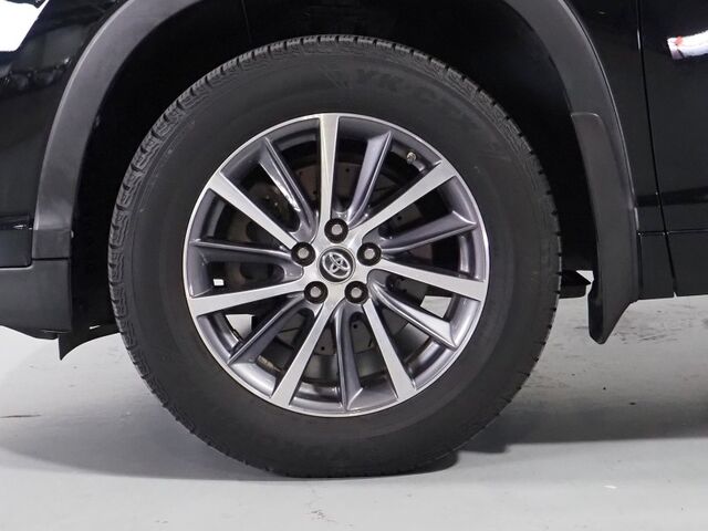 2018 Toyota Highlander XLE AWD *NAVIGATION, ADAPTIVE CRUISE, SAFETY ALERTS, BACKUP-CAMERA, COLOR TOUCHSCREEN, MOONROOF, LEATHER, HEATED SEATS, 2ND ROW CAPTAIN'S, POWER LIFTGATE, KEYLESS ENTRY, BLUETOOTH PHONE & AUDIO Round Rock TX