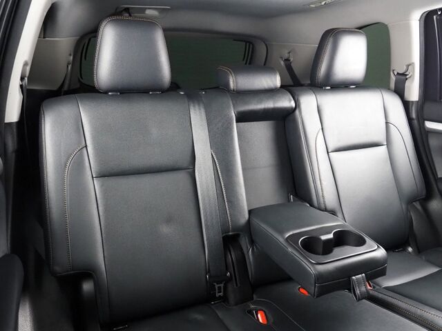 2018 Toyota Highlander XLE AWD *NAVIGATION, ADAPTIVE CRUISE, SAFETY ALERTS, BACKUP-CAMERA, COLOR TOUCHSCREEN, MOONROOF, LEATHER, HEATED SEATS, 2ND ROW CAPTAIN'S, POWER LIFTGATE, KEYLESS ENTRY, BLUETOOTH PHONE & AUDIO Round Rock TX