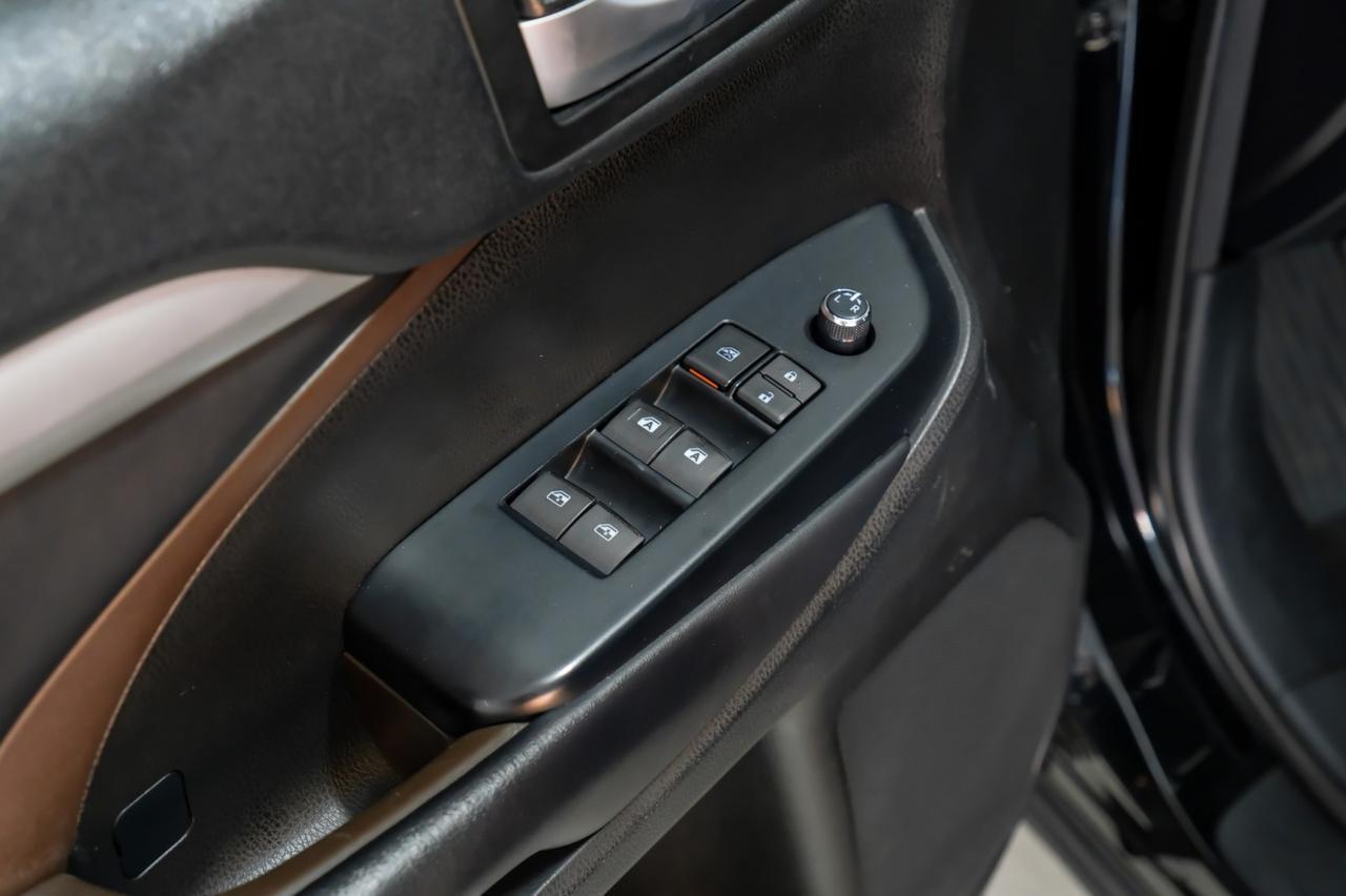 2018 Toyota Highlander XLE AWD V6 BLIND SPOT MONITOR TOYOTA SAFETY SENSE NAVIGATION SUNROOF LEATHER SEATS Carrollton TX