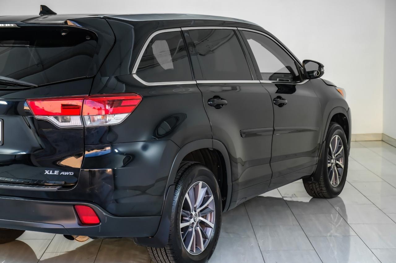 2018 Toyota Highlander XLE AWD V6 BLIND SPOT MONITOR TOYOTA SAFETY SENSE NAVIGATION SUNROOF LEATHER SEATS Carrollton TX