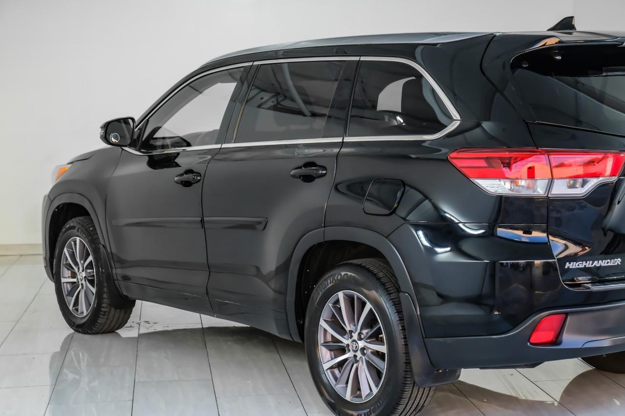 2018 Toyota Highlander XLE AWD V6 BLIND SPOT MONITOR TOYOTA SAFETY SENSE NAVIGATION SUNROOF LEATHER SEATS Carrollton TX