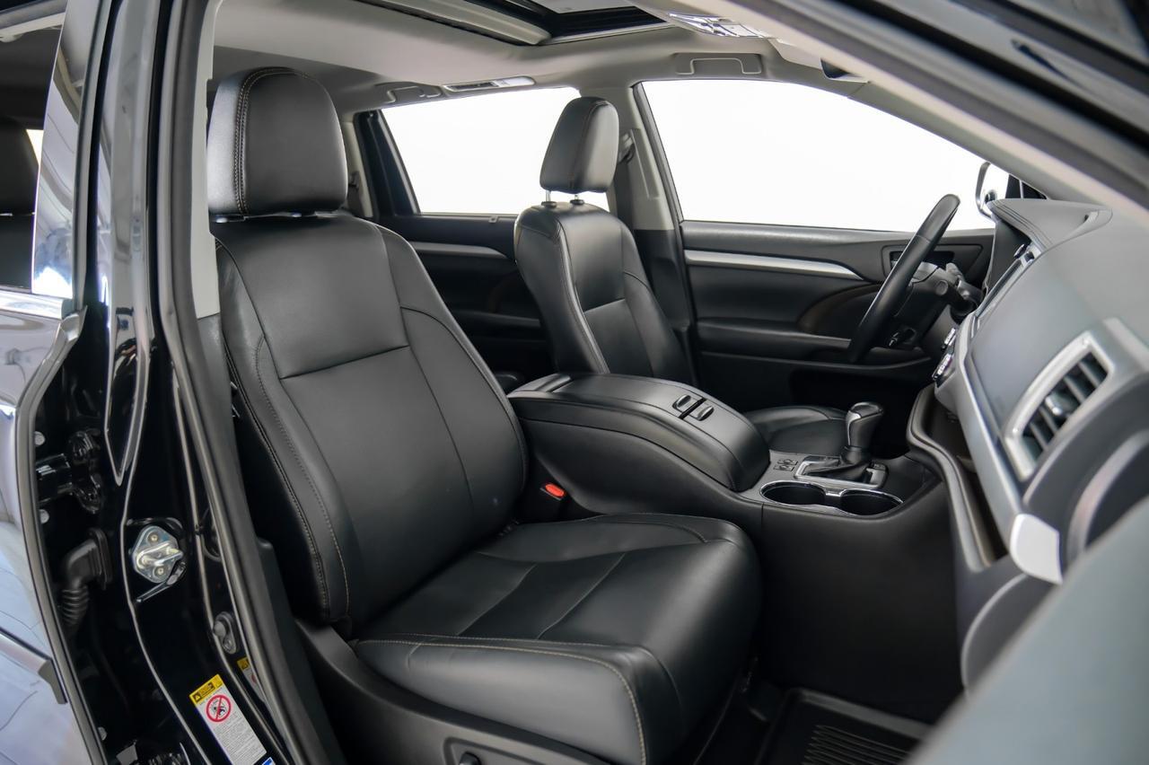 2018 Toyota Highlander XLE AWD V6 BLIND SPOT MONITOR TOYOTA SAFETY SENSE NAVIGATION SUNROOF LEATHER SEATS Carrollton TX