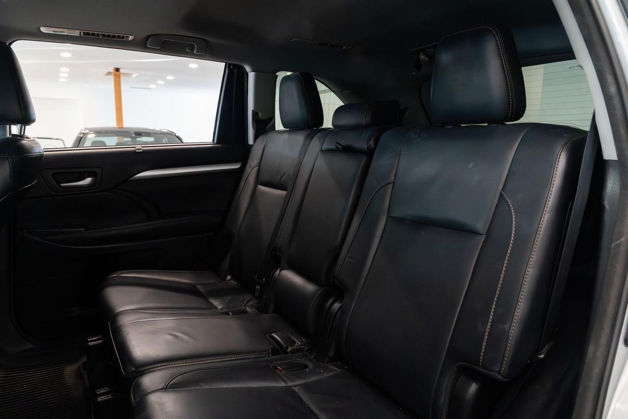 2018 Toyota Highlander XLE Gladstone OR