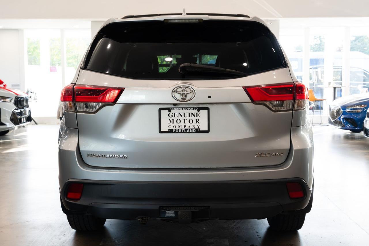 2018 Toyota Highlander XLE Gladstone OR