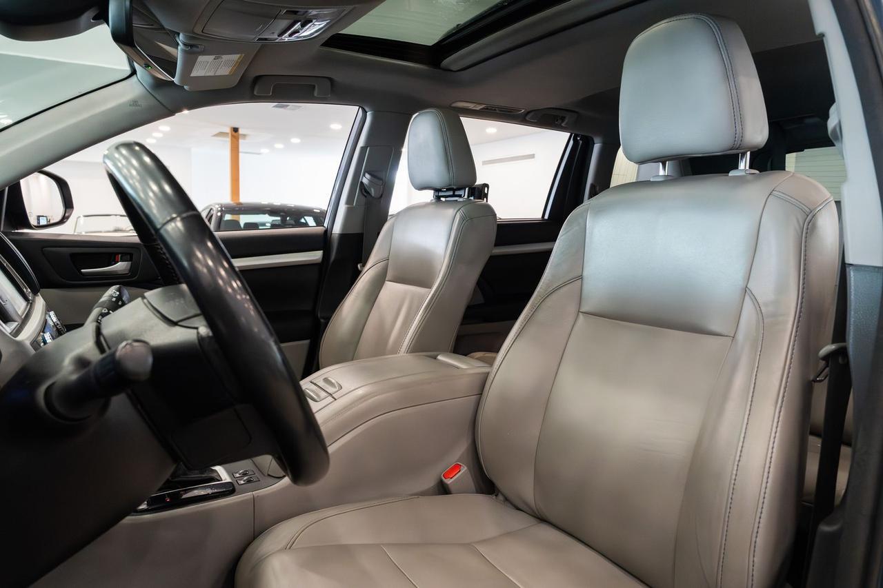 2018 Toyota Highlander XLE Gladstone OR