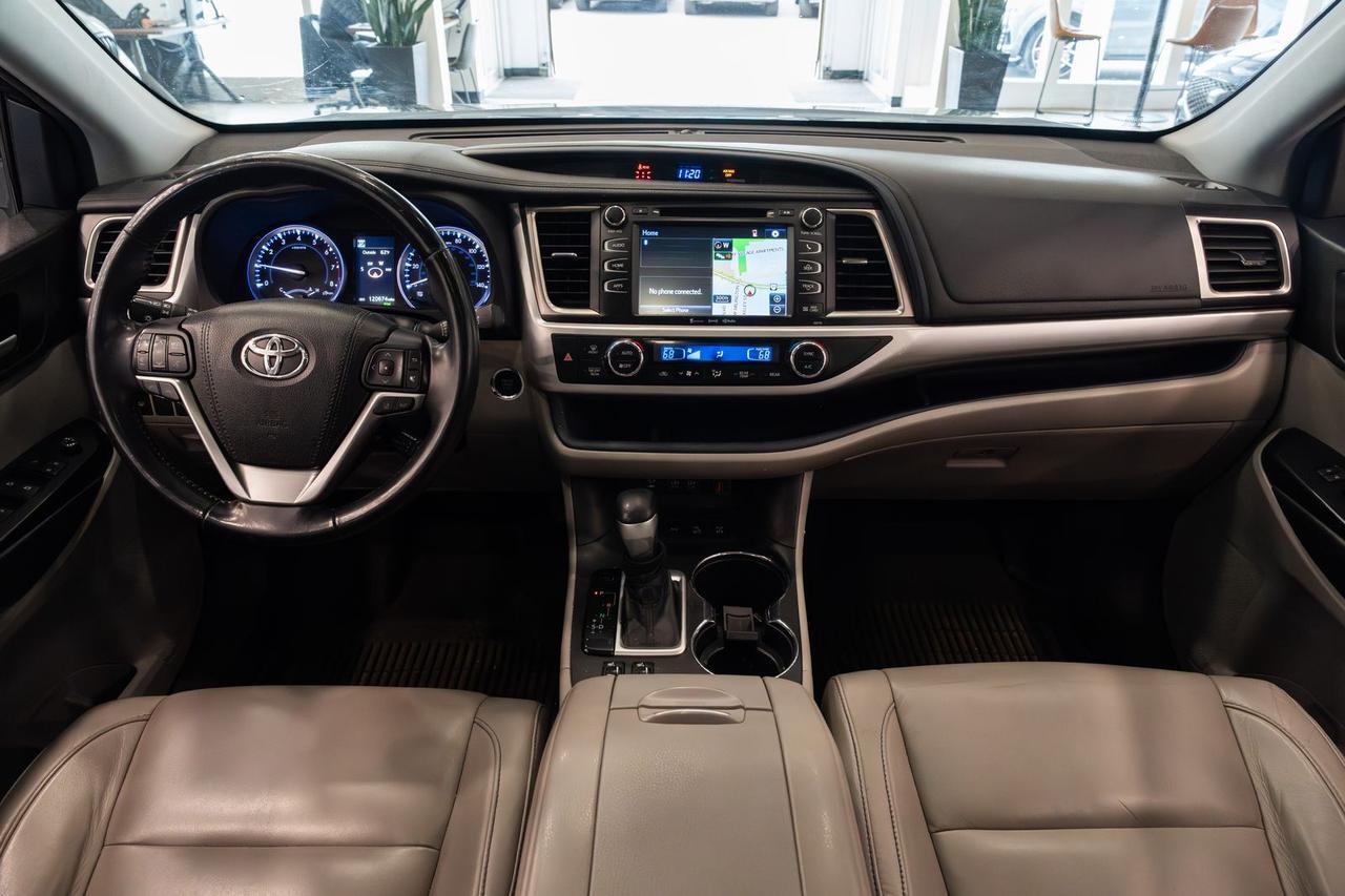 2018 Toyota Highlander XLE Gladstone OR