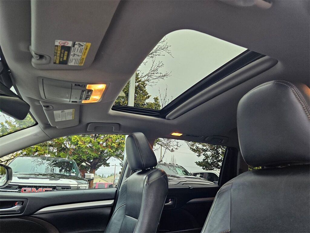 2018 Toyota Highlander XLE Gresham OR