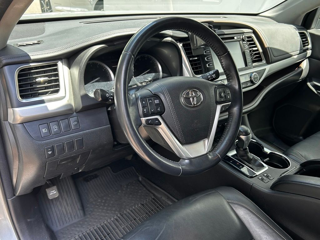 2018 Toyota Highlander XLE Portland OR