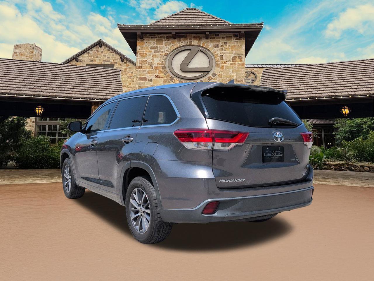 2018 Toyota Highlander XLE