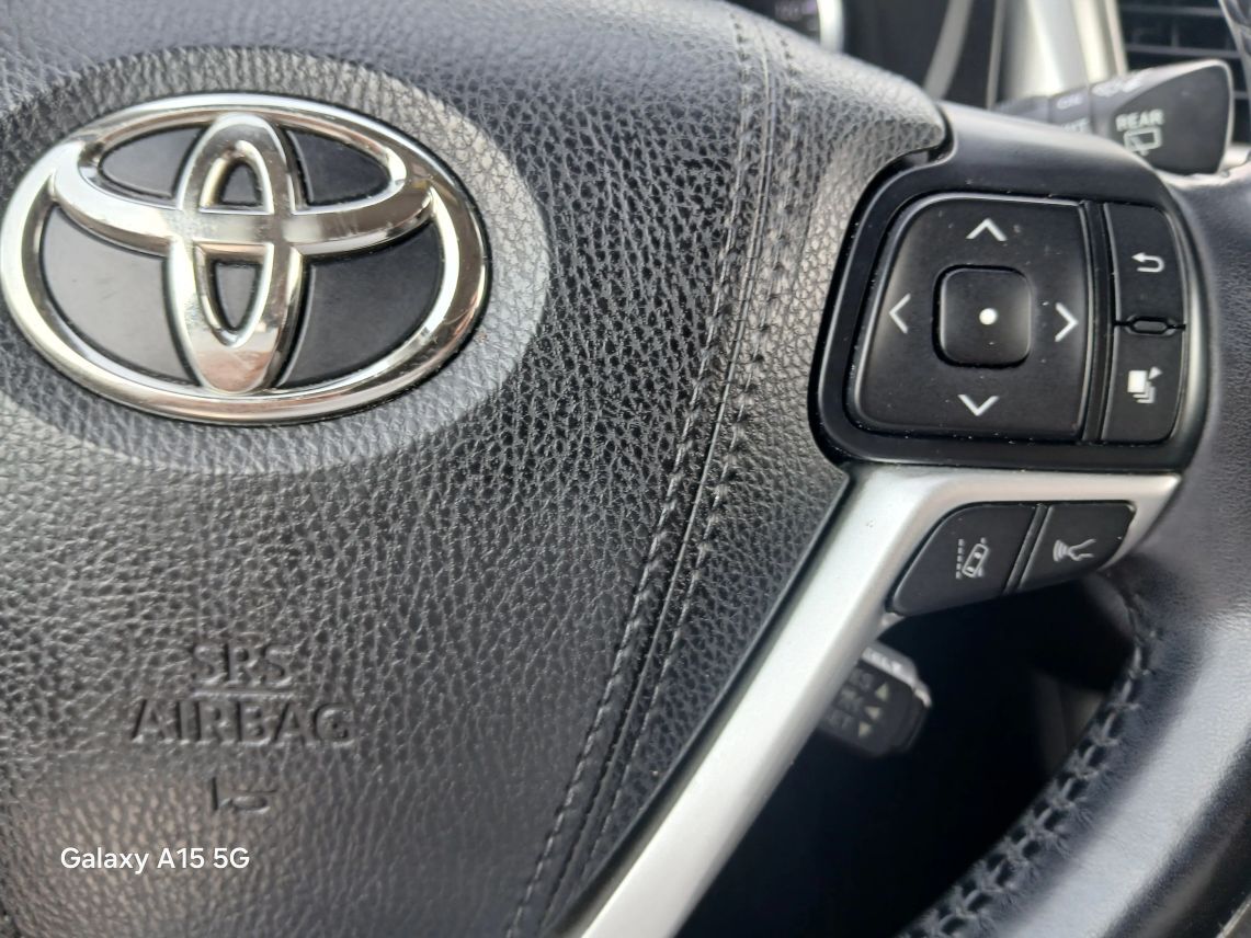 2018 Toyota Highlander XLE Sport Utility 4D Maitland FL