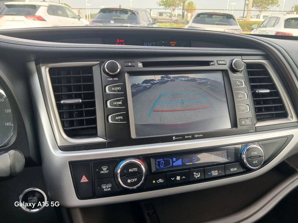 2018 Toyota Highlander XLE Sport Utility 4D Maitland FL