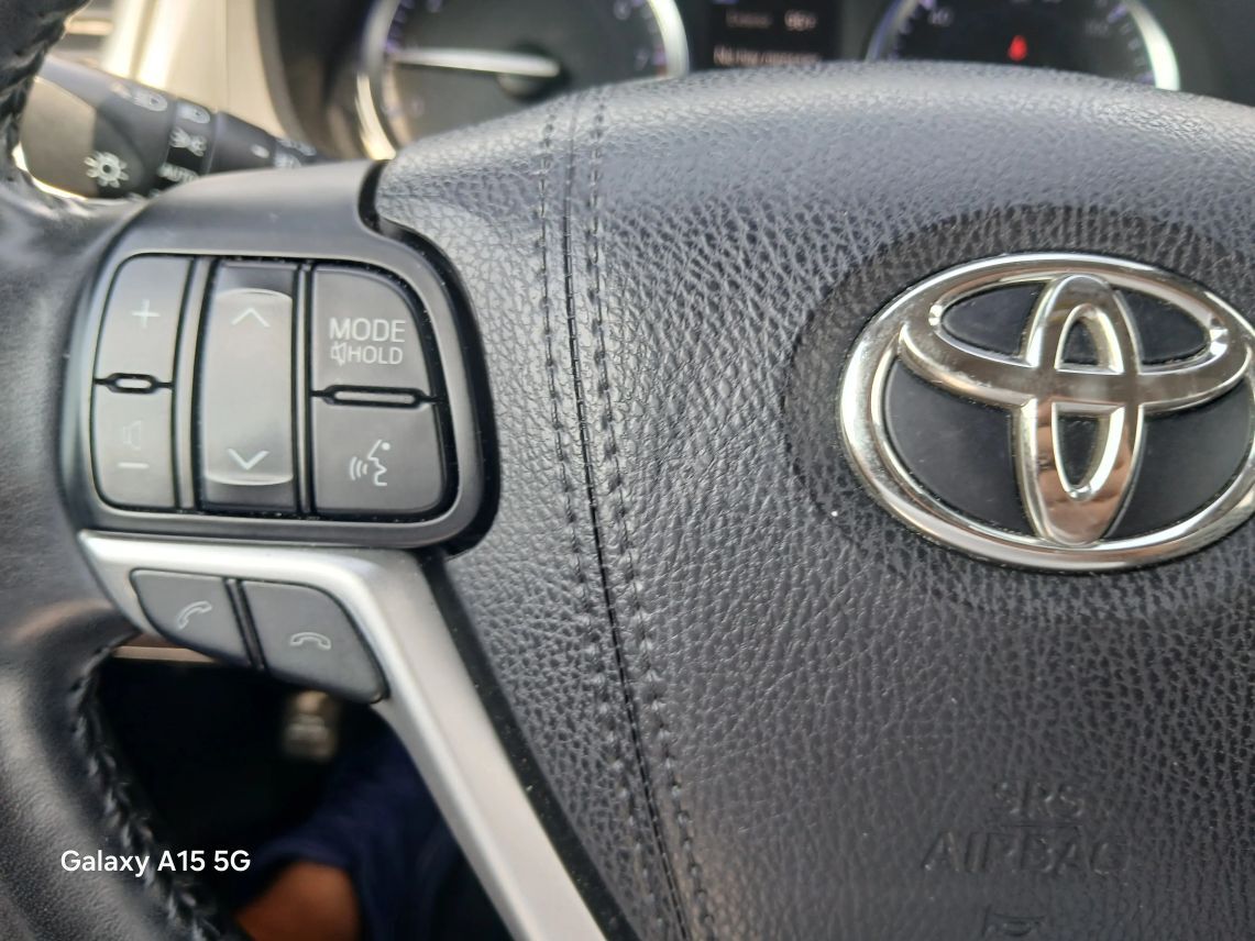 2018 Toyota Highlander XLE Sport Utility 4D Maitland FL