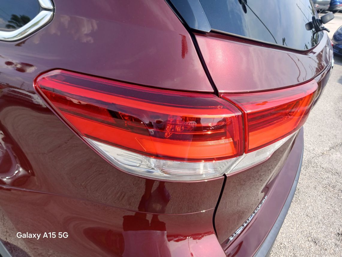 2018 Toyota Highlander XLE Sport Utility 4D Maitland FL