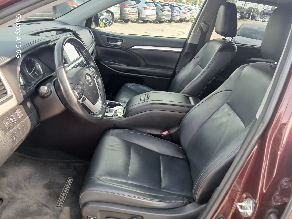 2018 Toyota Highlander XLE Sport Utility 4D Maitland FL