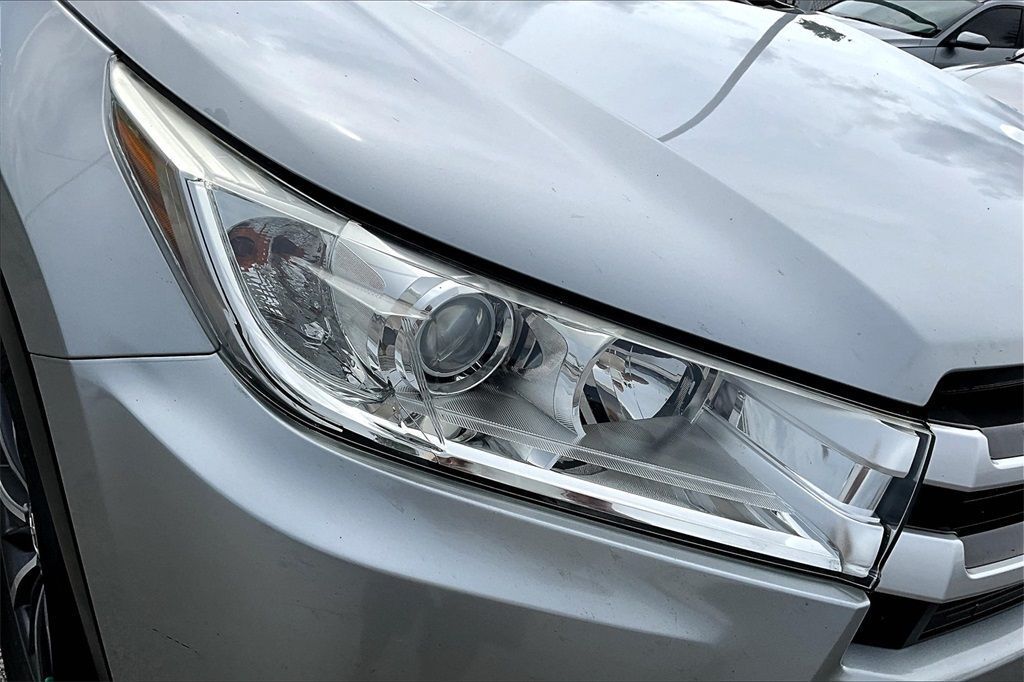 2018 Toyota Highlander XLE Sport Utility 4D Maitland FL