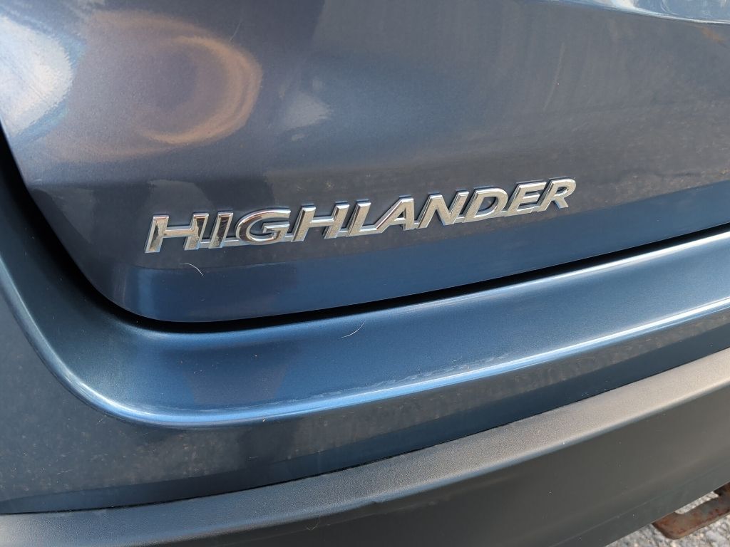 2018 Toyota Highlander XLE Worcester MA
