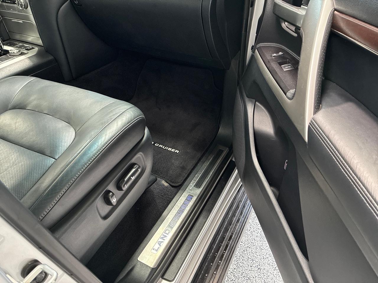 2018 Toyota Land Cruiser Houston TX