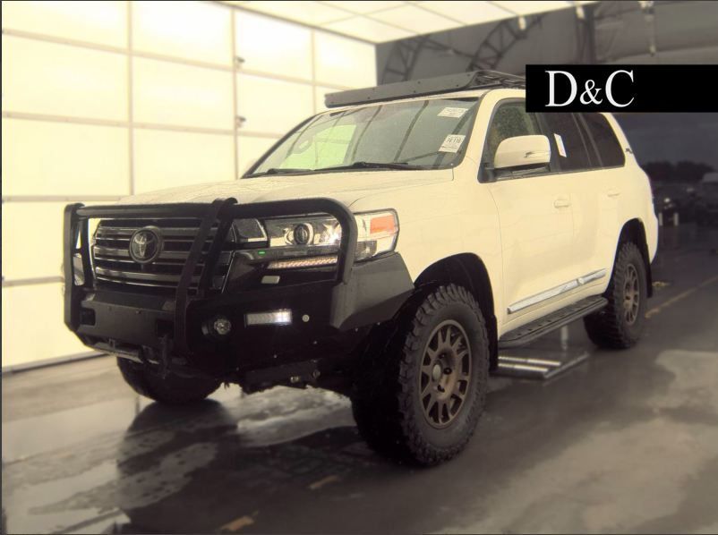 2018 Toyota Land Cruiser