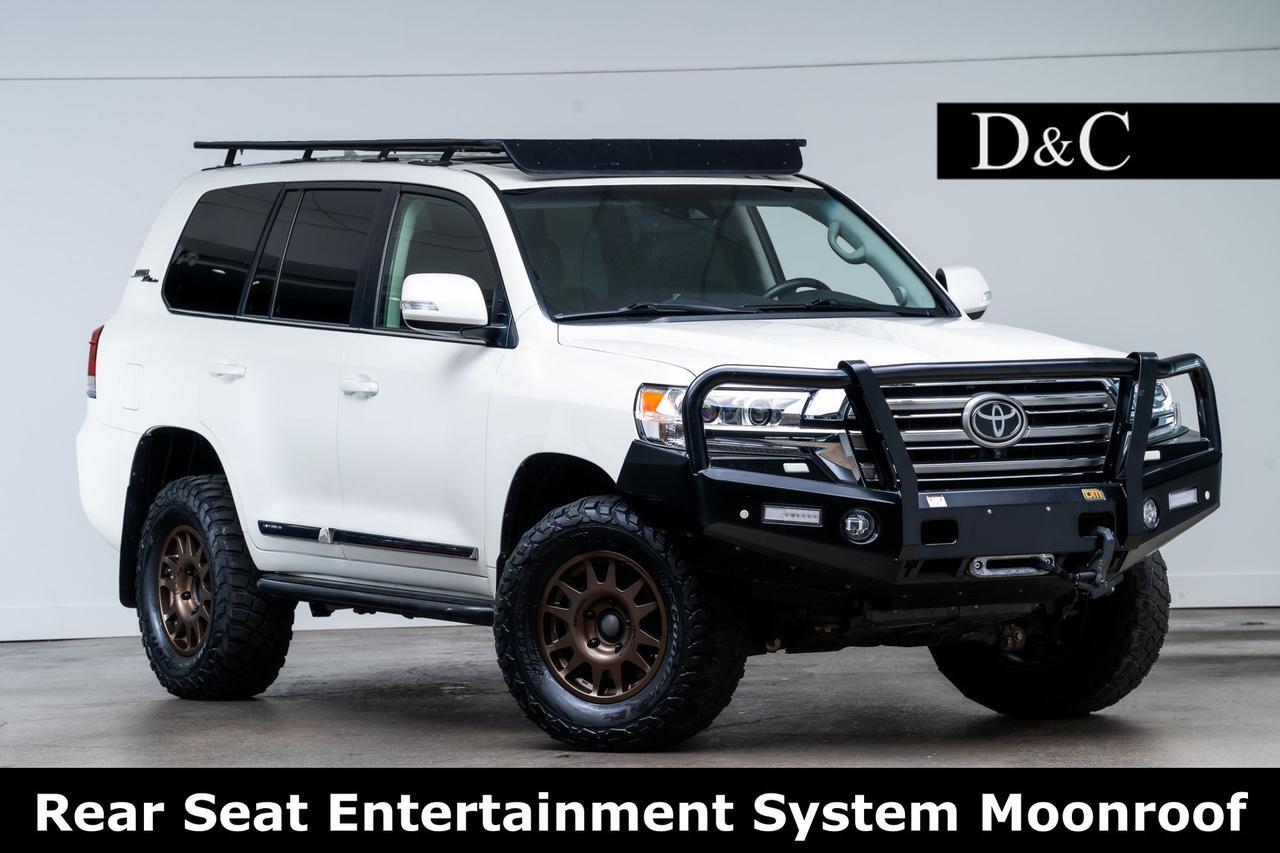 2018 Toyota Land Cruiser